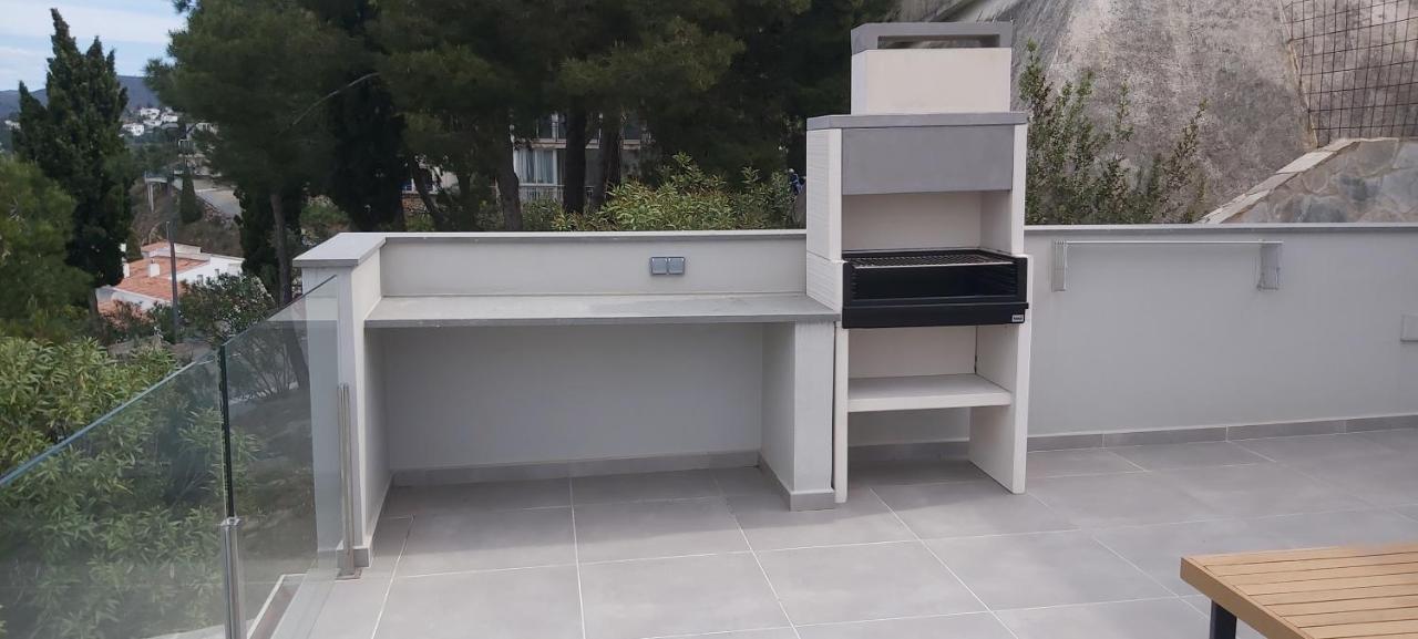 Apartamento Con Terraza Y Vistas Al Mar Roses Eksteriør billede